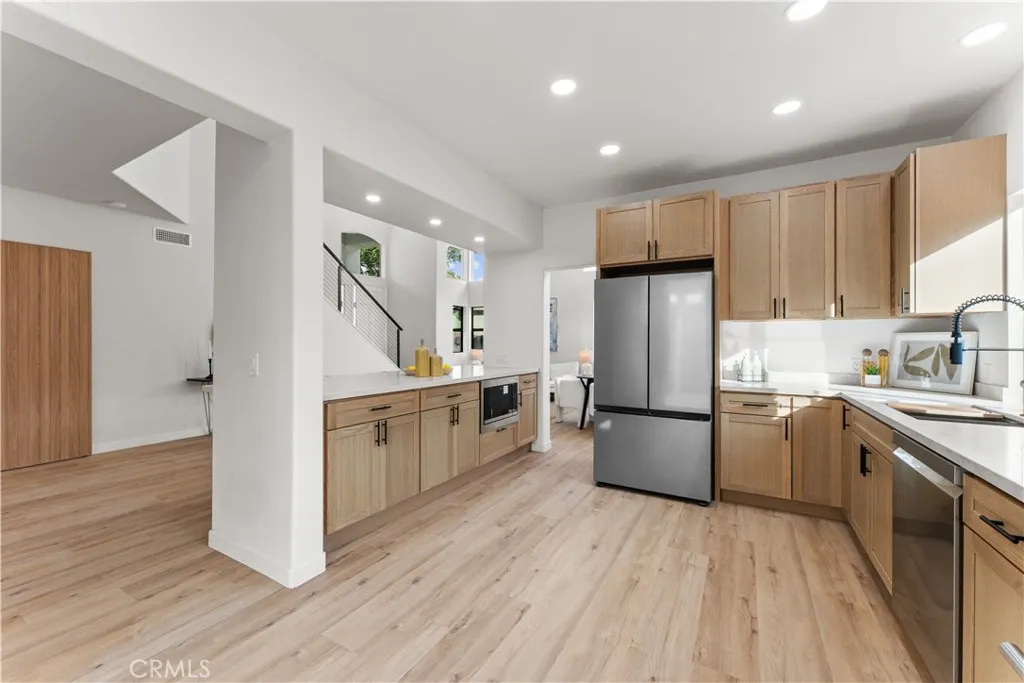 San Marcos, California 92078, United States, 4 Bedrooms Bedrooms, ,3 BathroomsBathrooms,Residential,Active,243682