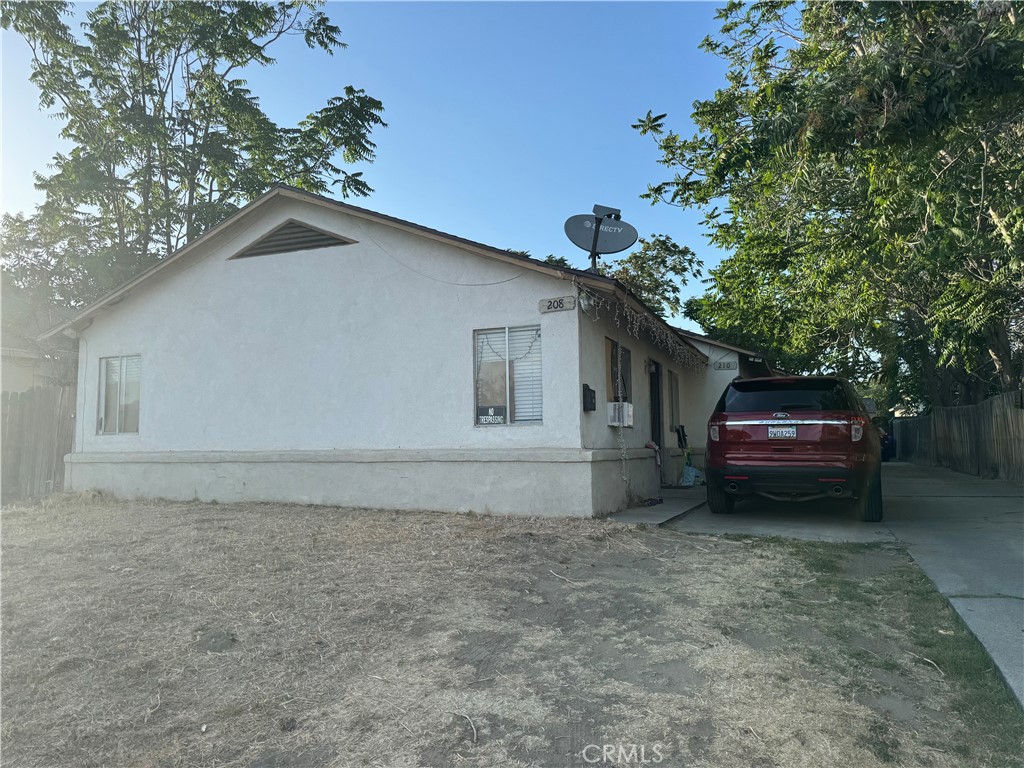 Photo 1 of 7 — 210 E Olive, San Bernardino, CA 92410