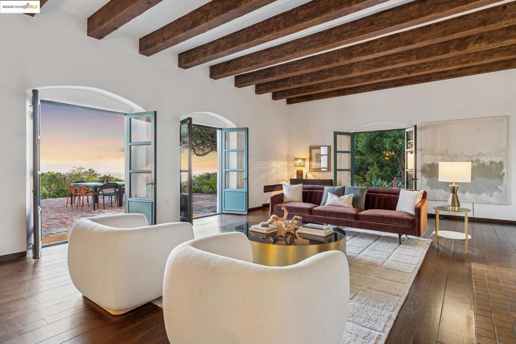 PIEDMONT BORDER - Residential