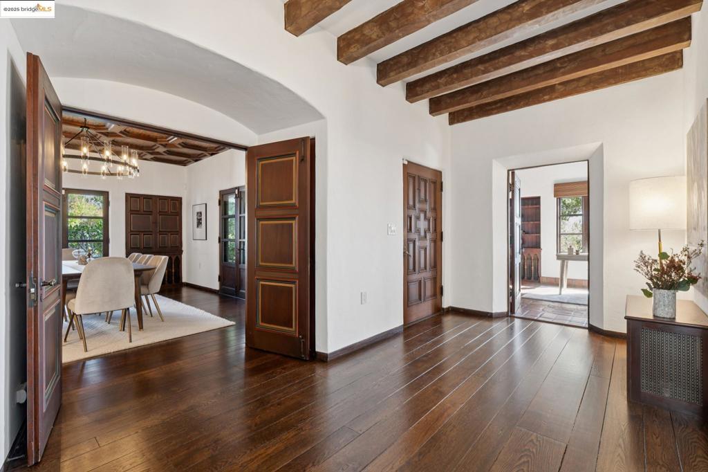 PIEDMONT BORDER - Residential