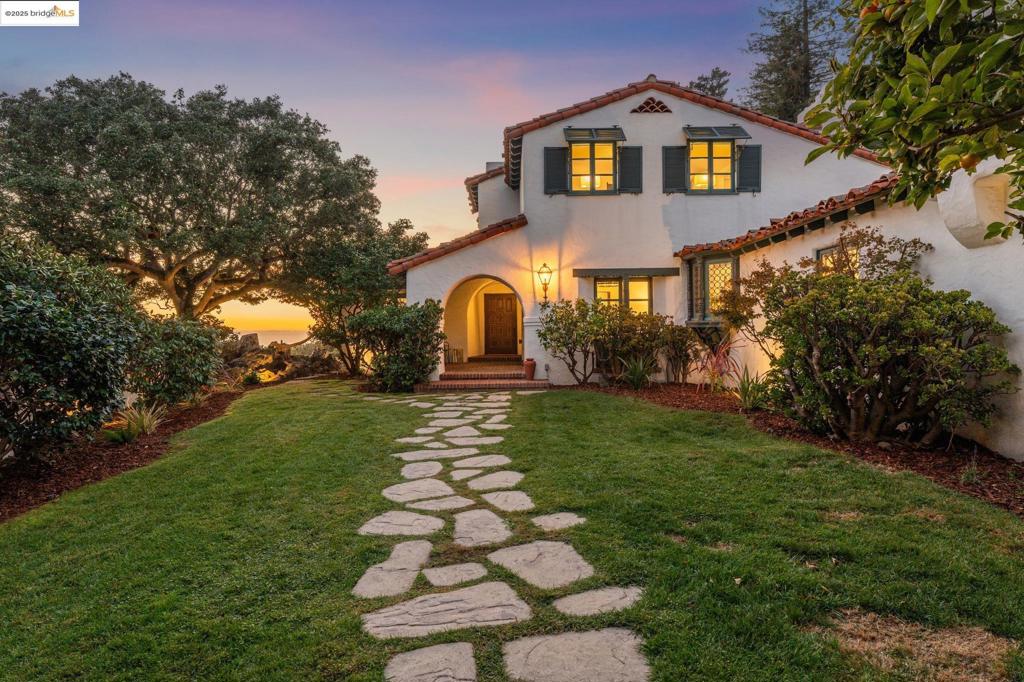 PIEDMONT BORDER - Residential