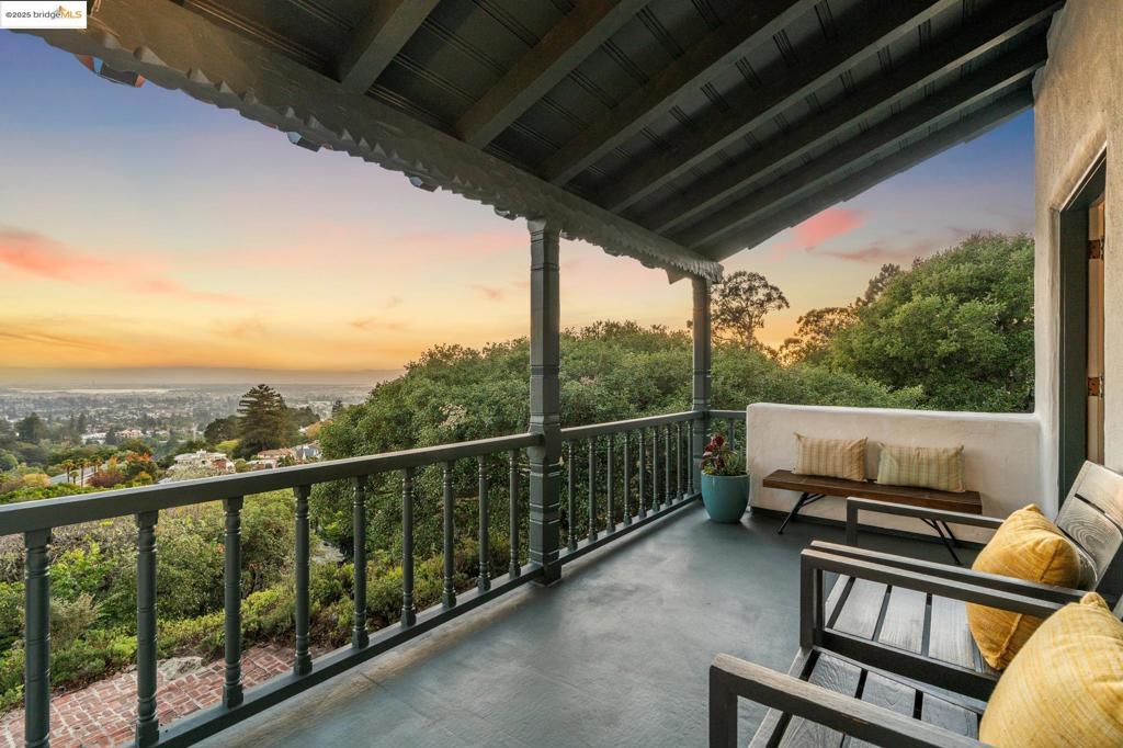 PIEDMONT BORDER - Residential