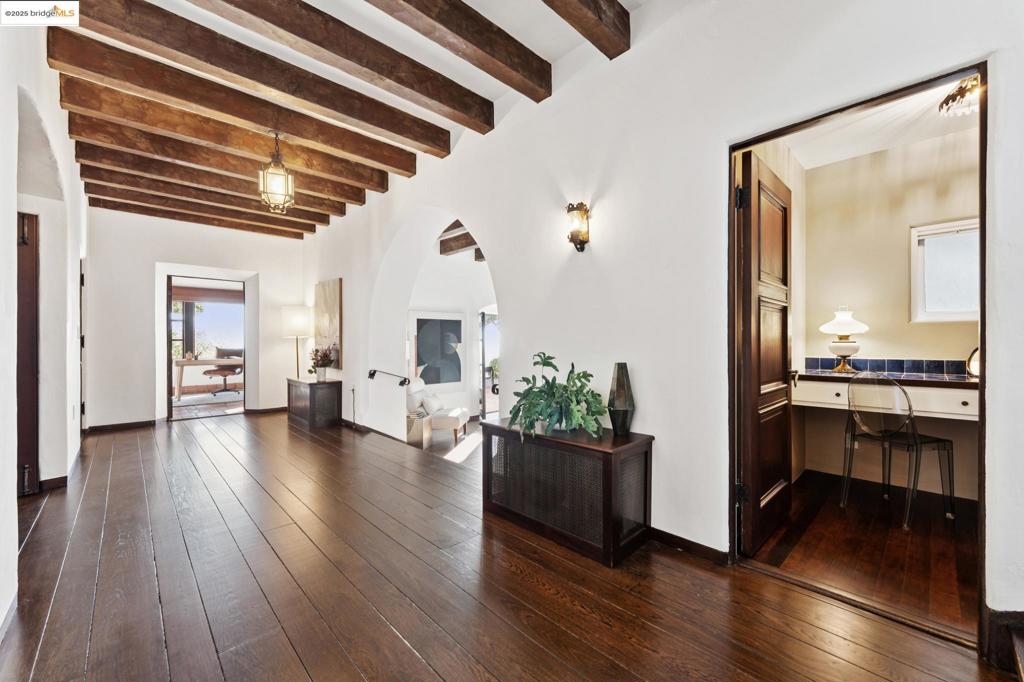 PIEDMONT BORDER - Residential