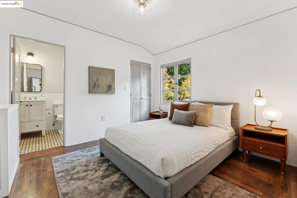 PIEDMONT BORDER - Residential