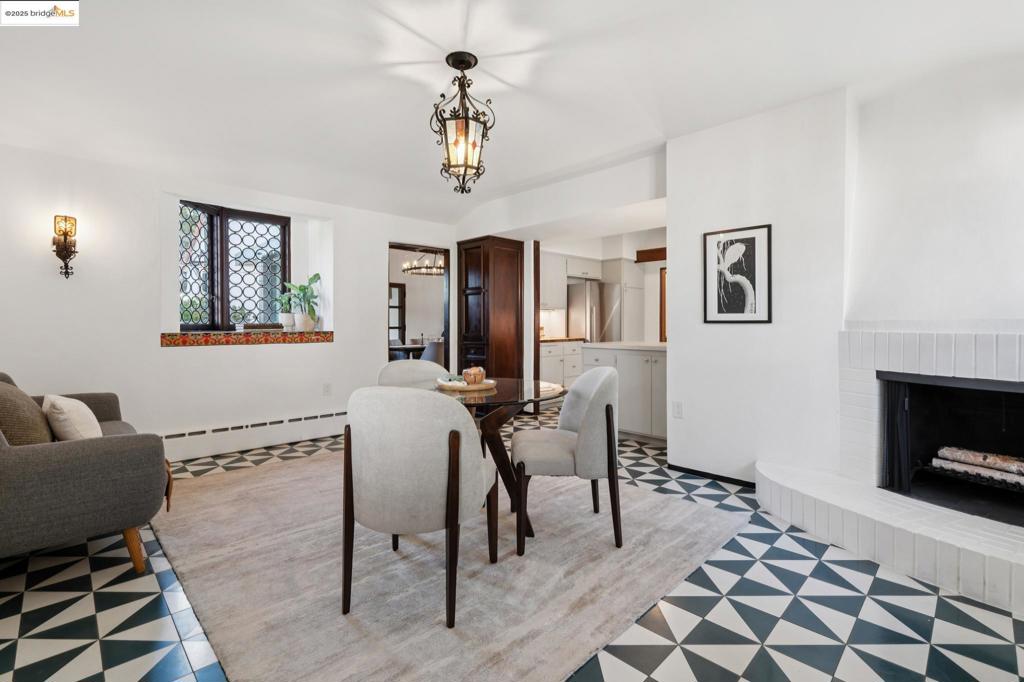 PIEDMONT BORDER - Residential