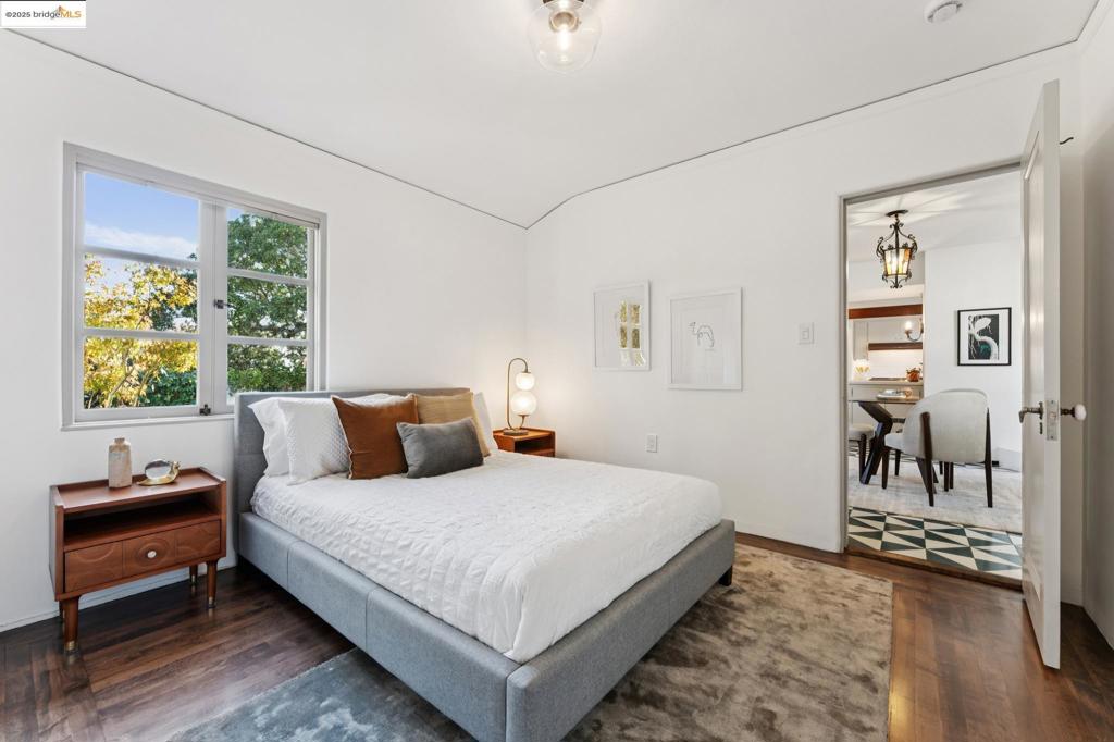 PIEDMONT BORDER - Residential