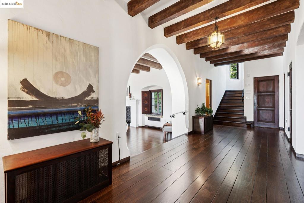 PIEDMONT BORDER - Residential