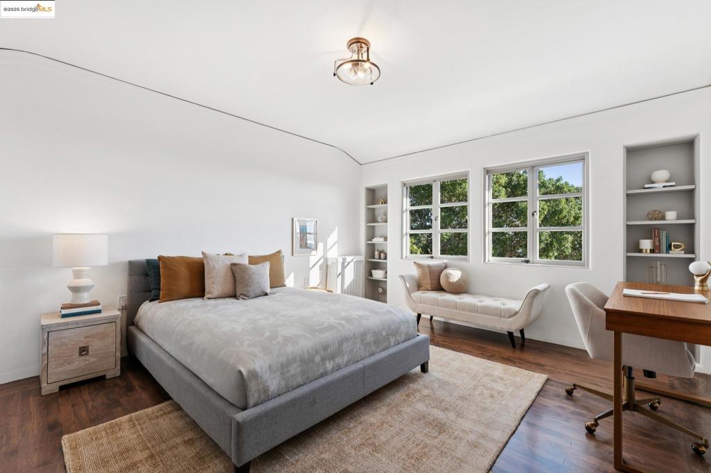 PIEDMONT BORDER - Residential