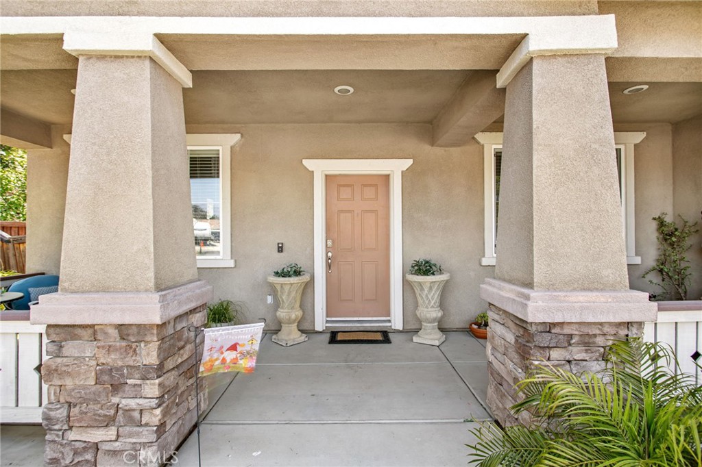 189 Loma Avenue