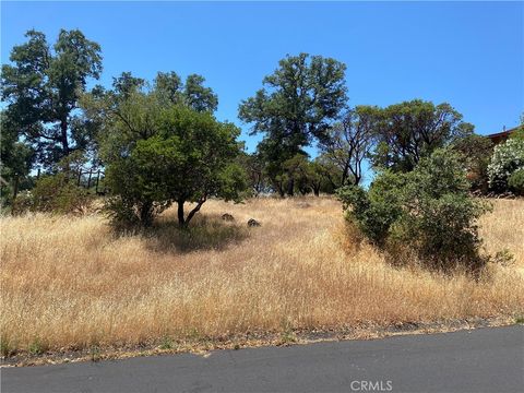 Photo of 18267 N Shore Drive, Hidden Valley Lake, CA 95467 (MLS # LC26101397)