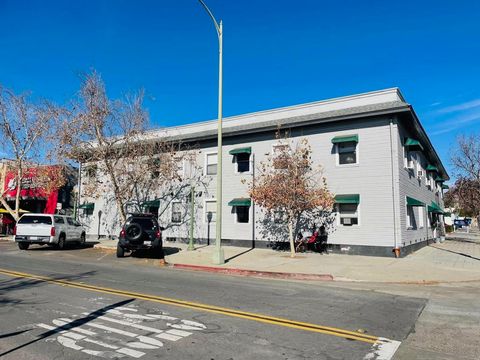 204 E 2nd Avenue E Escondido CA 92025