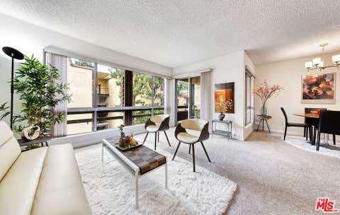 Photo of 6275 Canterbury Drive #302, Culver City, CA 90230 (MLS # 26846311)