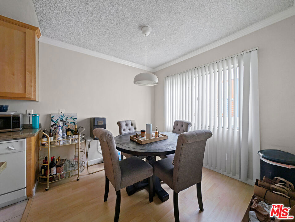 Properties 4 1538 11th Street 8