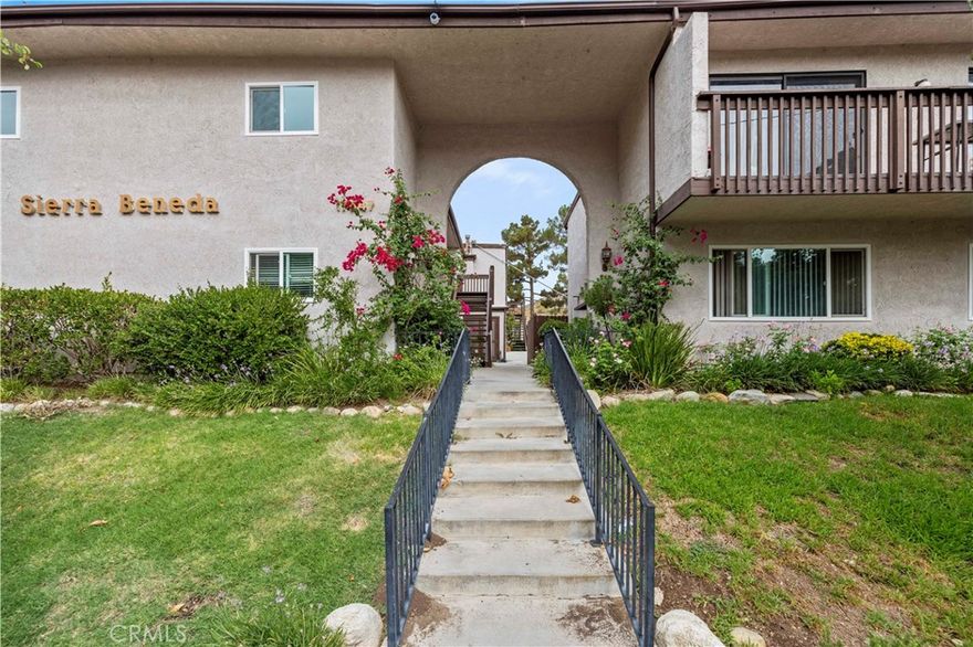 Come home to the best value in Santa Clarita.   This cozy condo has been recently renovated and looks great.   This is a quiet complex just off of Sierra Hwy and ready for you to call home.   Located on the 2nd story so no neighbors above this condo is an coveted end unit.   Luxury wide plank vinyl wood looking flooring has been installed throughout as well as brand new stainless steel appliances in the kitchen.   The kitchen also features quartz counter tops, custom back splash, new stainless steel sink and built in microwave.   The living room and the master bedroom both open up to a large balcony  thru sliding glass doors.    The bathroom has a newer custom vanity installed with lighted mirror and is next to a large walk in closet.   This condo is not going to last.  Great to live in or for investment.