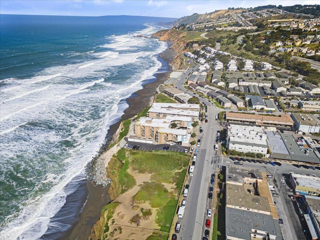 Photo of Esplanade Avenue, Pacifica, CA 94044 (MLS # ML82025459)