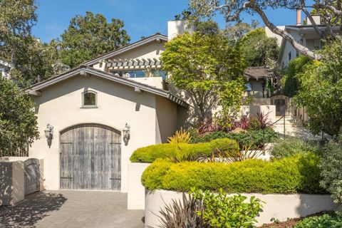 Photo of 3SE of 4th Avenue, Carmel, CA 93921 (MLS # ML82046298)