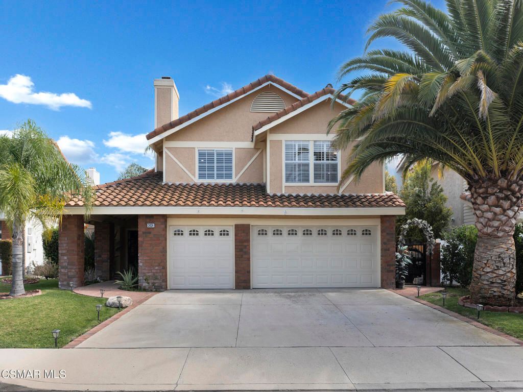 Photo of 3434 Fayance Place, Thousand Oaks, CA 91362 (MLS # 226000884)