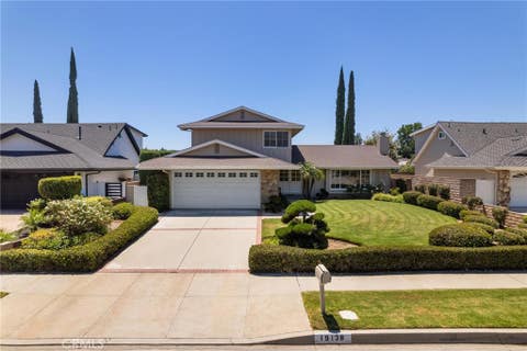 Photo of 19138 Ludlow Street, Porter Ranch, CA 91326 (MLS # SR26170251)