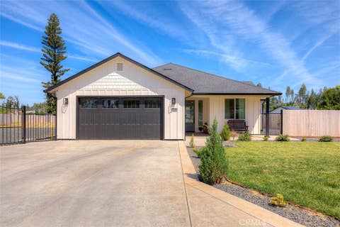 Photo of 709 Poppy LN, Paradise, CA 95969 (MLS # SN26121299)