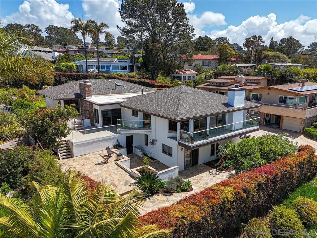1141 Luneta Drive