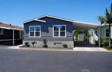 Photo of 309 Putter DR #309, Santa Ana, CA 92703 (MLS # PW26168898)
