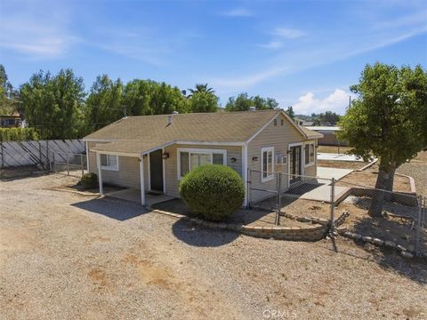 Photo of 936 2nd St, Norco, CA 92860 (MLS # IG26065458)