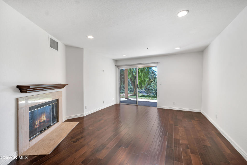 5744 Oak Bend Lane 108