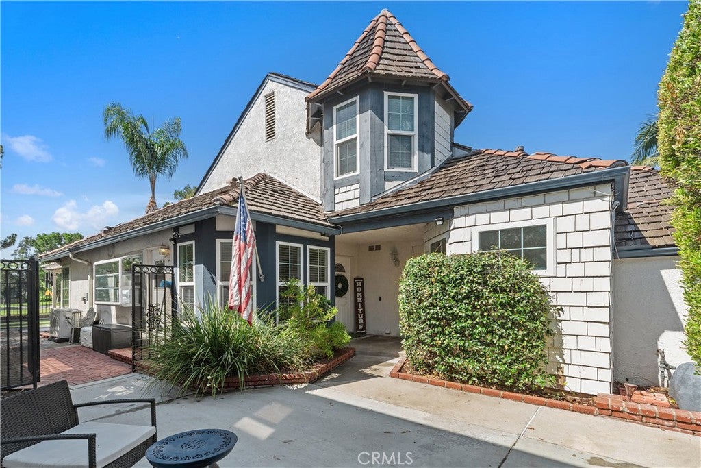 1036 Henrietta Circle