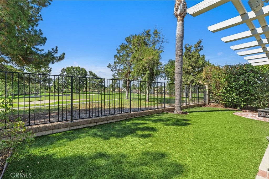 1036 Henrietta Circle