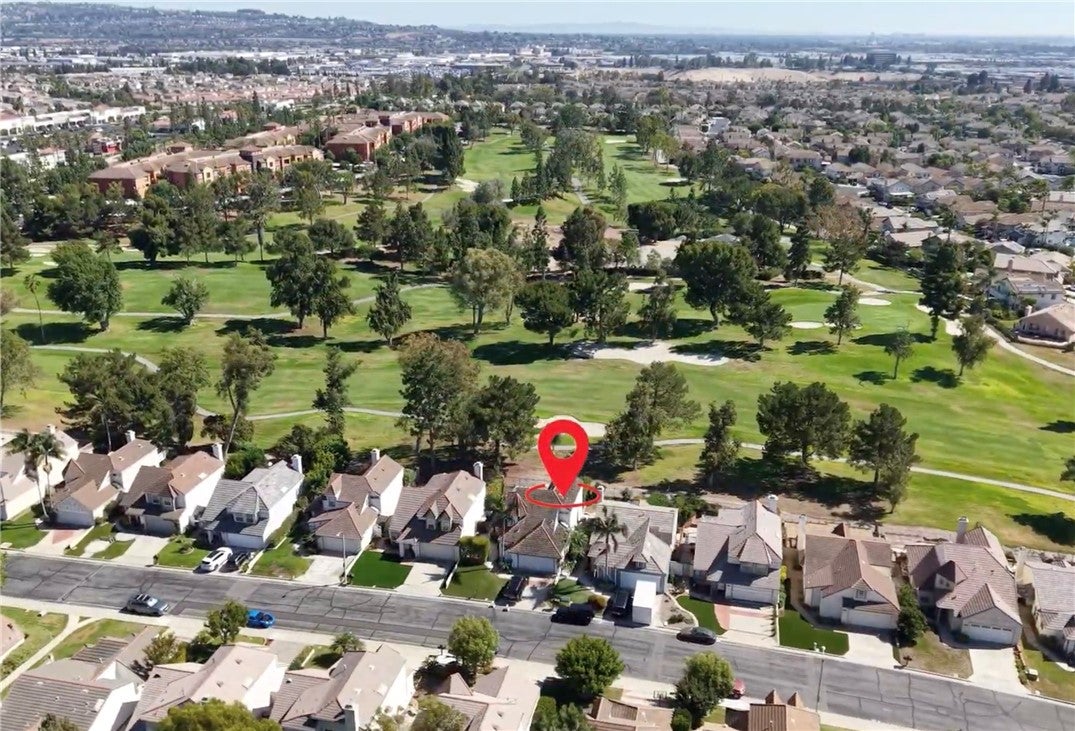 1036 Henrietta Circle