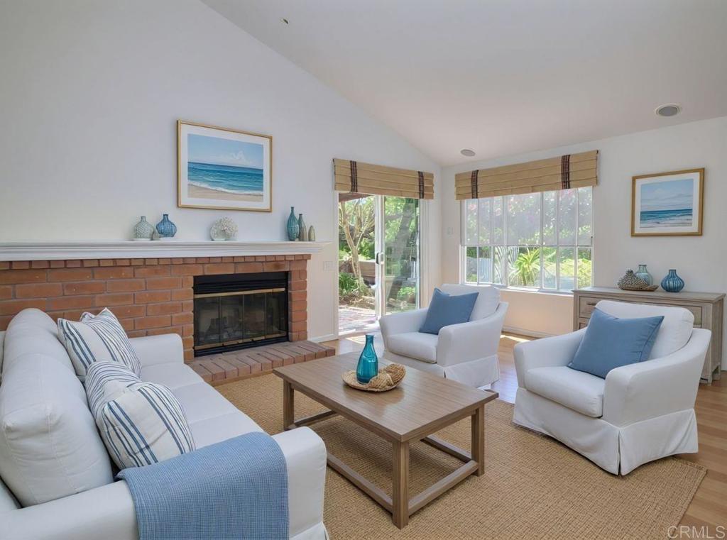 1103 Calle Christopher