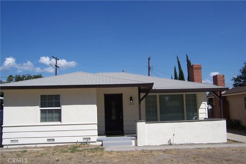 Photo of 3175 N Mountain View Ave, San Bernardino, CA 92405 (MLS # IG25246698) Photo of 3175 N Mountain View Ave, San Bernardino, CA 92405 (MLS # IG25246698)
