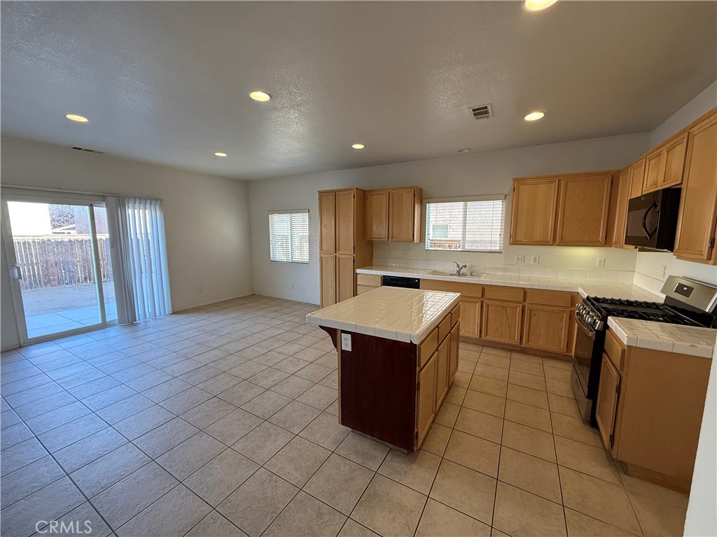 13230 Mesa View