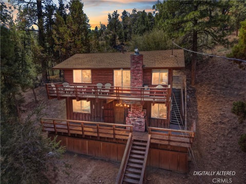 Photo of 621 E Shakespeare Lane, Big Bear City, CA 92314 (MLS # IG26117911)