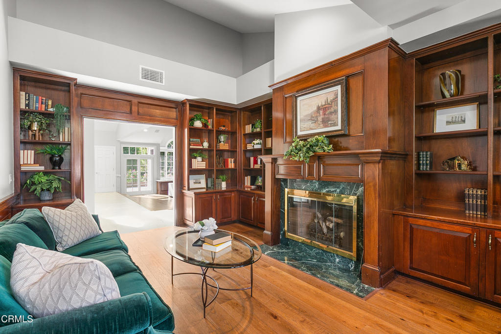 Lexington Hills - 288008 - Residential