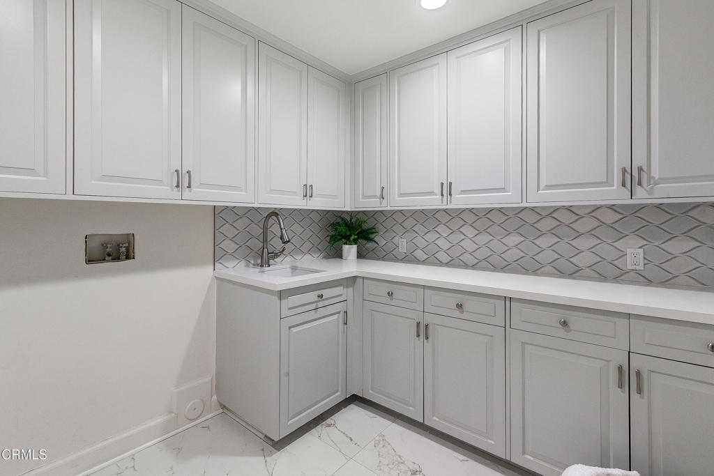 Lexington Hills - 288008 - Residential