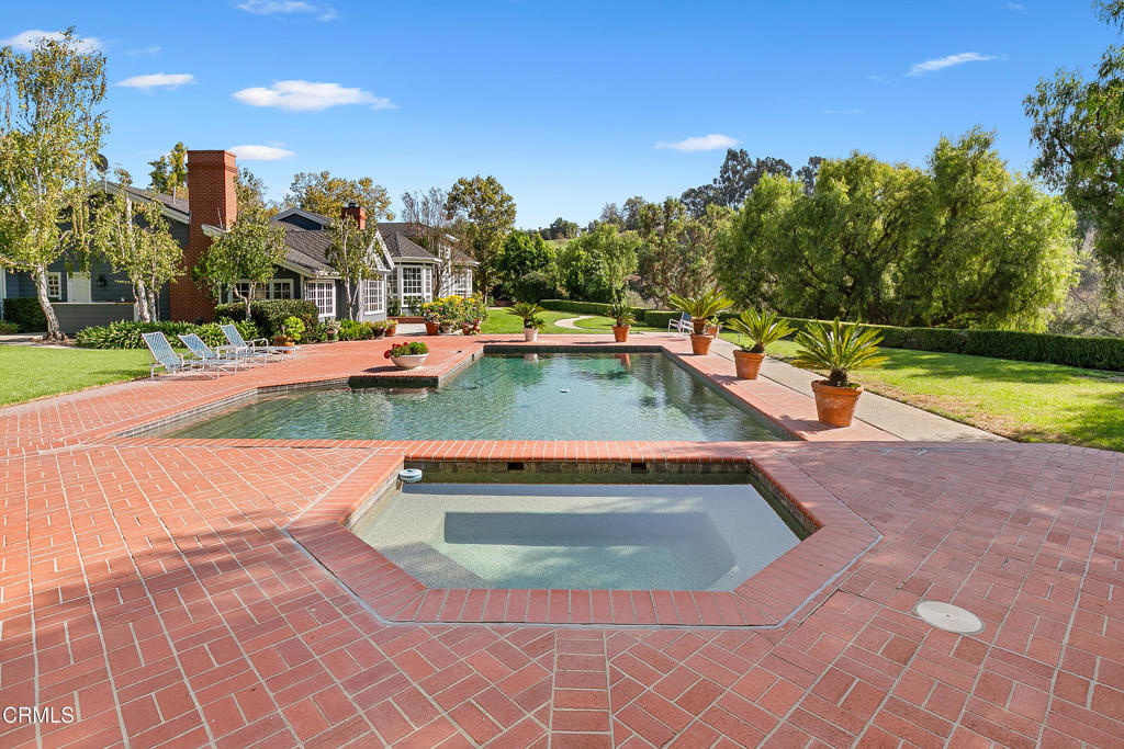 Lexington Hills - 288008 - Residential