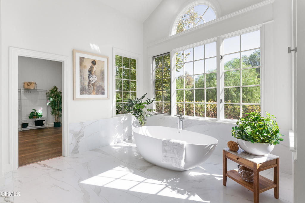 Lexington Hills - 288008 - Residential