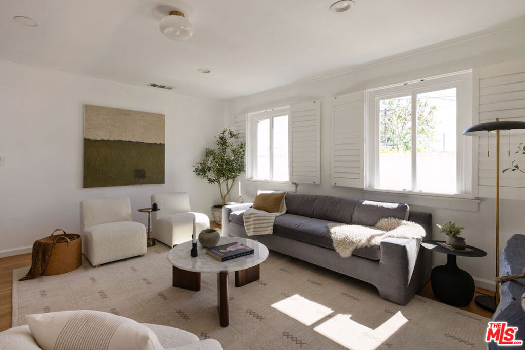 2130 El Sereno Avenue