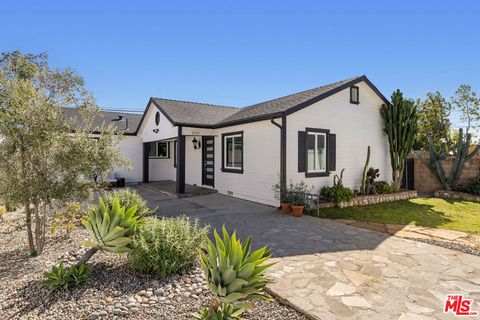 2130 El Sereno Avenue Altadena CA 91001