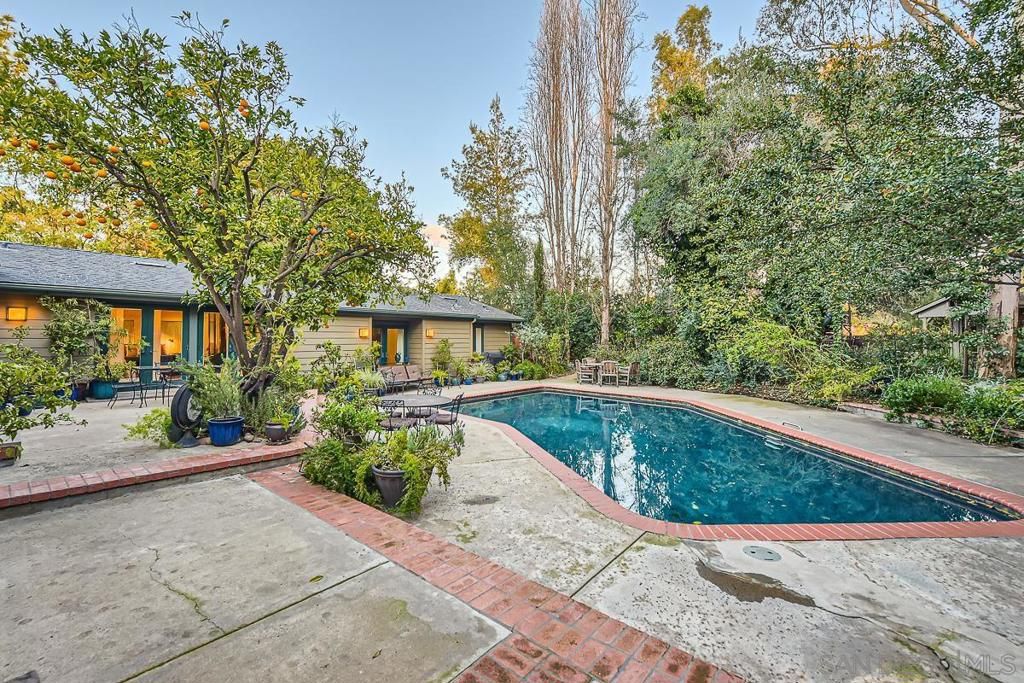 listing image 130720007556206874619