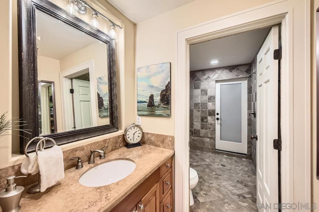 listing image 130721961101167376604