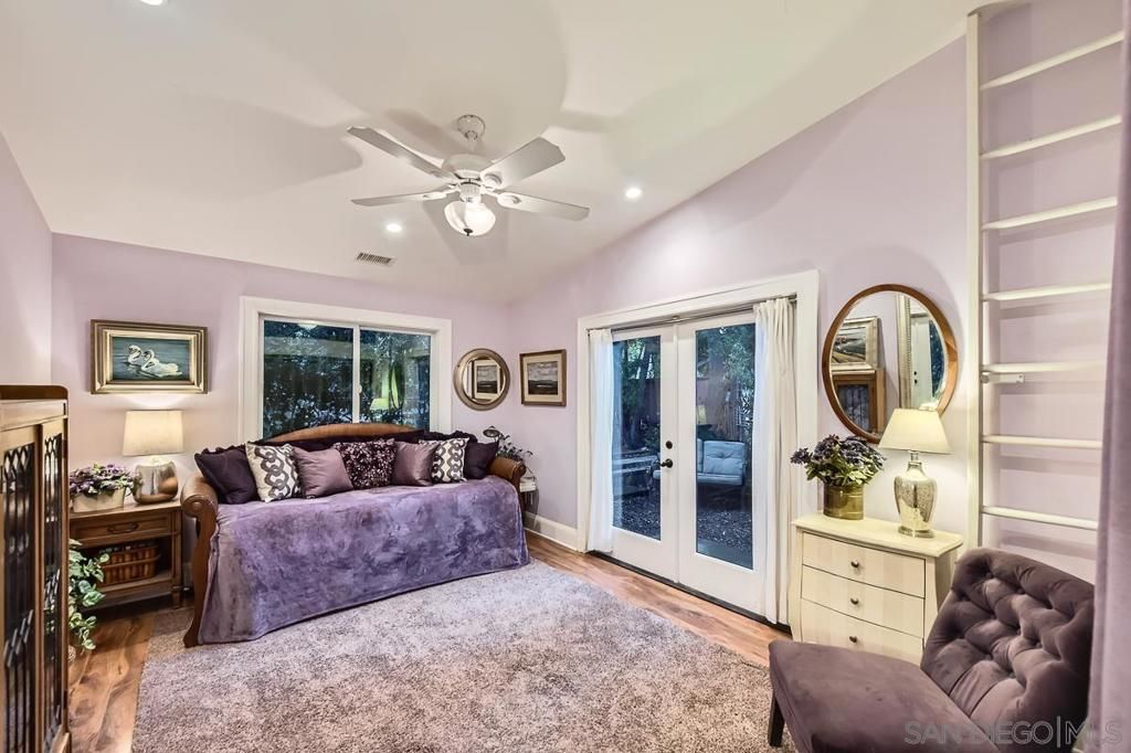 listing image 130722572322012013796