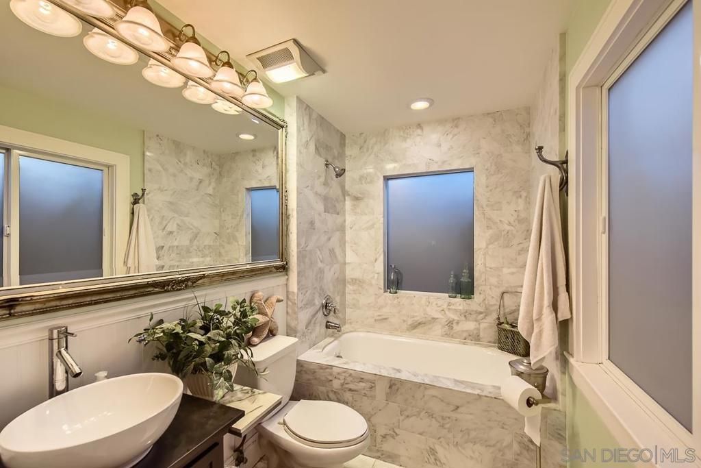 listing image 130729429021889867117