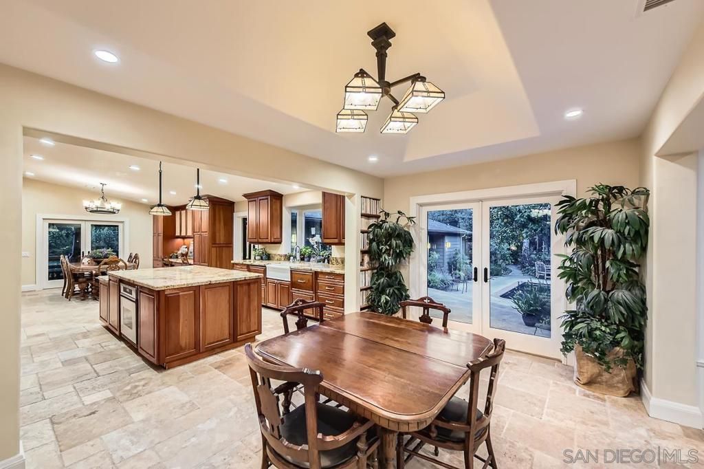 listing image 130723068511973873113