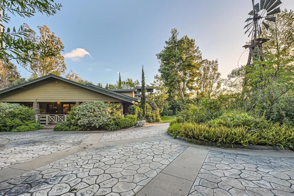 listing image 130724987060807947247
