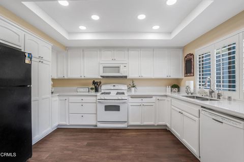 Tiny photo for 1610 Parrot Court, Ventura, CA 93003 (MLS # V1-34773)