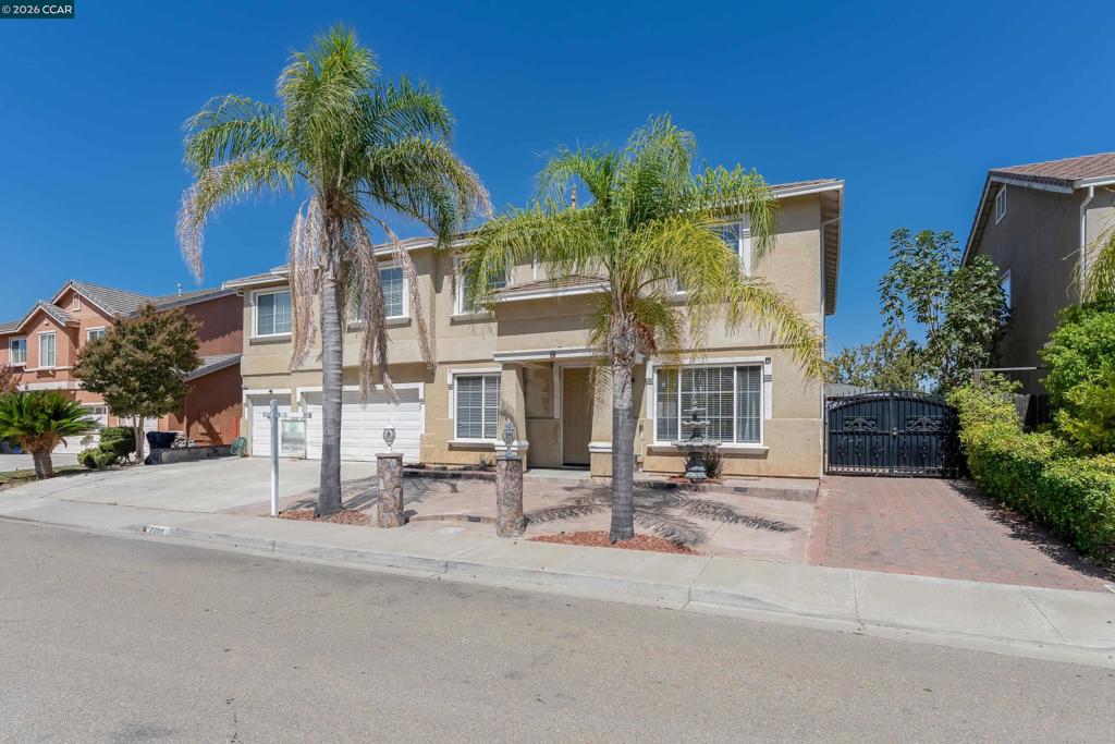 4400 Glen Canyon Cir