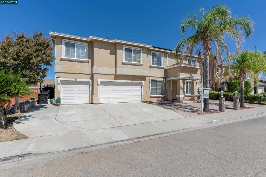 4400 Glen Canyon Cir