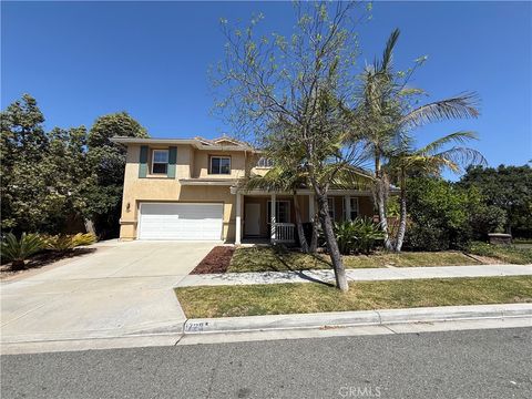 Photo of 1729 Bridlevale, Chula Vista, CA 91913 (MLS # OC26073193)
